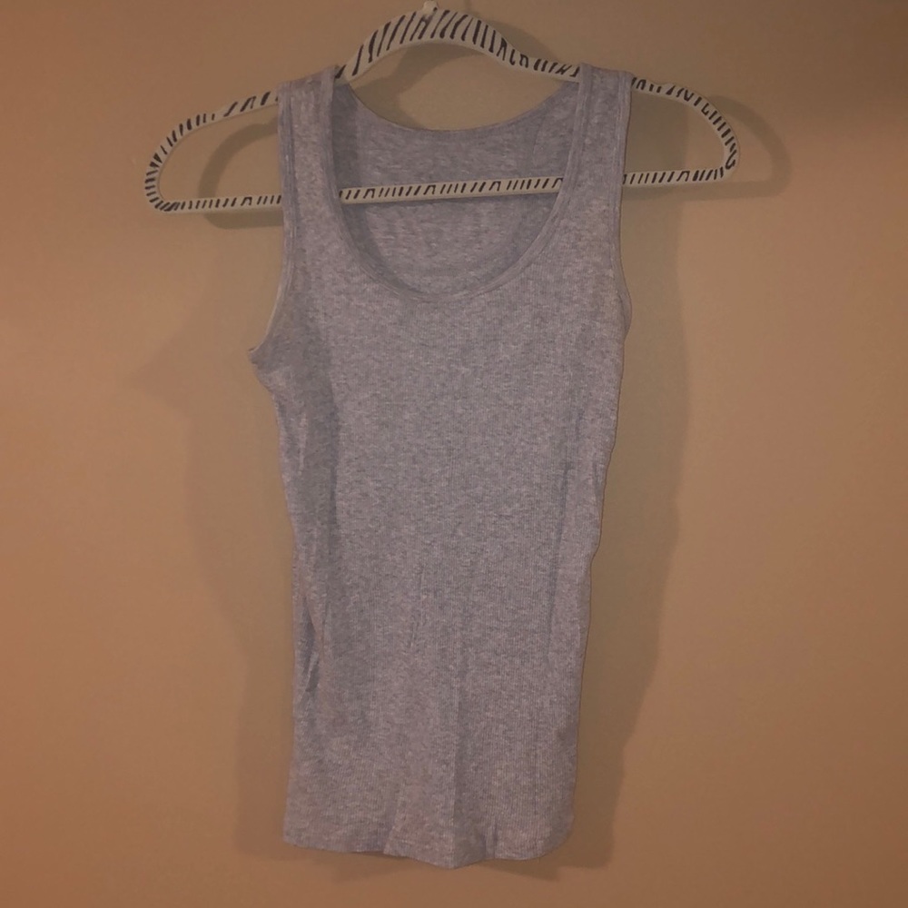 Women’s Tank Forever 21